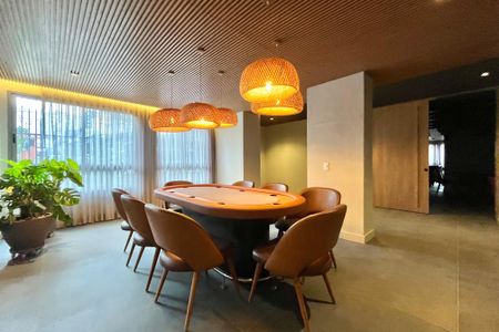 Apartamento à venda com 70m², 2 quartos e 1 vagaÁrea comum