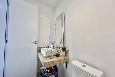 Apartamento à venda com 70m², 2 quartos e 1 vagaBanheiro da Suíte