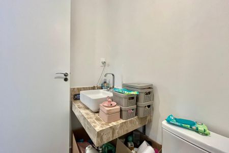 Apartamento à venda com 70m², 2 quartos e 1 vagaBanheiro Corredor