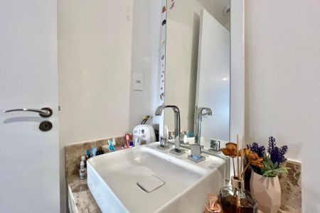 Apartamento à venda com 70m², 2 quartos e 1 vagaBanheiro da Suíte