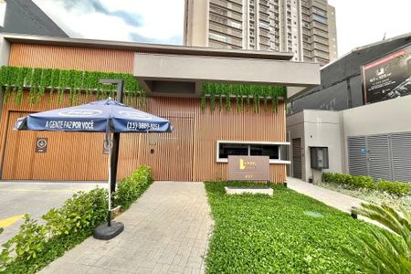 Apartamento à venda com 70m², 2 quartos e 1 vagaFachada