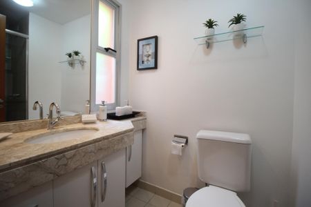 Apartamento à venda com 58m², 2 quartos e sem vagaBanheiro