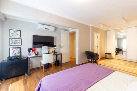 Apartamento para alugar com 161m², 3 quartos e 1 vagaSuíte