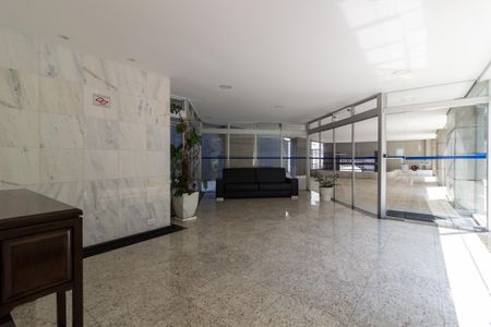 Apartamento para alugar com 161m², 3 quartos e 1 vagaÁrea comum - Hall Social