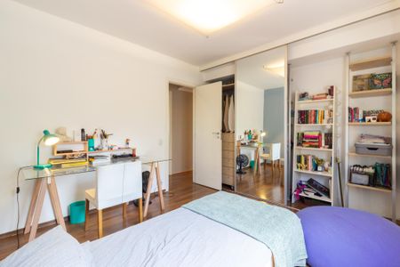 Apartamento para alugar com 161m², 3 quartos e 1 vagaQuarto 2