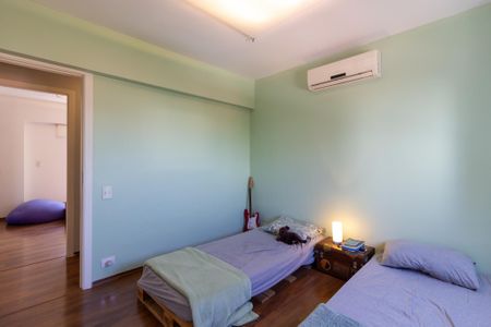 Apartamento para alugar com 161m², 3 quartos e 1 vagaQuarto 1