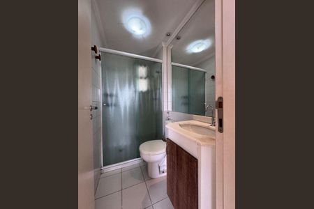 Apartamento à venda com 2 quartos, 64m² em Parque Maria Domitila, São Paulo
