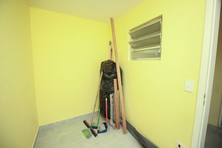 Casa à venda com 137m², 3 quartos e 2 vagas Casa à venda com 137m², 3 quartos e 2 vagasDeposito