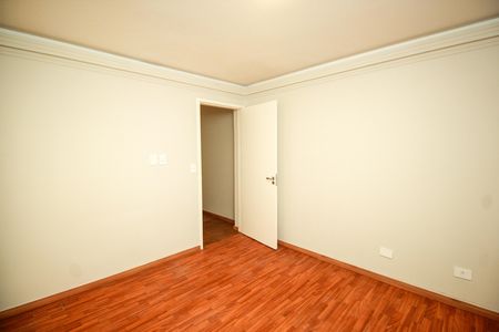 Casa à venda com 137m², 3 quartos e 2 vagas Casa à venda com 137m², 3 quartos e 2 vagasSuíte