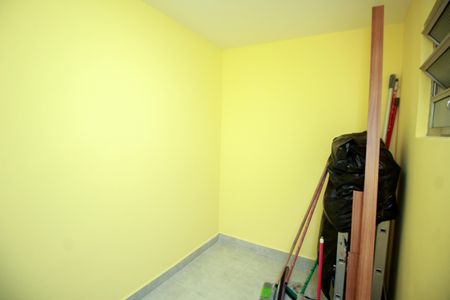 Casa à venda com 137m², 3 quartos e 2 vagas Casa à venda com 137m², 3 quartos e 2 vagasDeposito