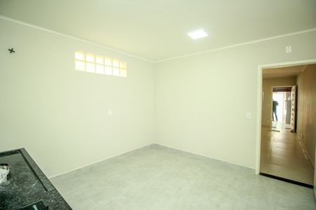 Casa à venda com 137m², 3 quartos e 2 vagas Casa à venda com 137m², 3 quartos e 2 vagasCozinha