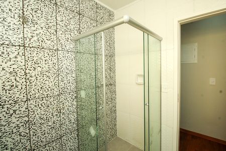 Casa à venda com 137m², 3 quartos e 2 vagas Casa à venda com 137m², 3 quartos e 2 vagasBanheiro Social