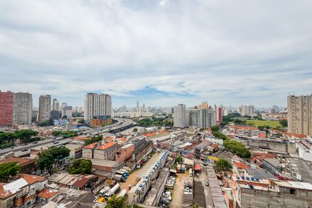 Sacada - Vista de apartamento à venda com 2 quartos, 85m² em Liberdade, São Paulo