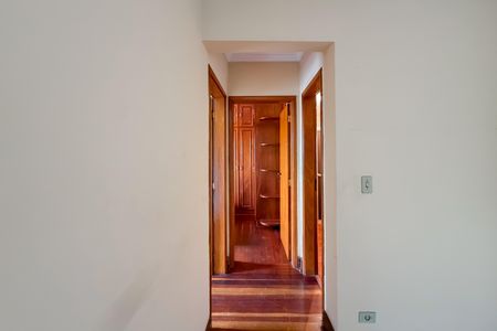 Apartamento à venda com 85m², 2 quartos e 1 vagaCorredor