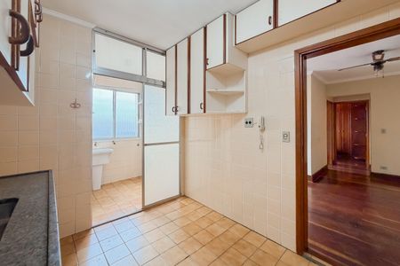 Apartamento à venda com 85m², 2 quartos e 1 vagaCozinha