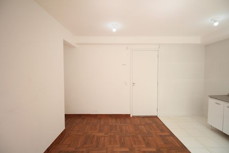 Sala de apartamento para alugar com 2 quartos, 27m² em Jardim Parque Morumbi, São Paulo