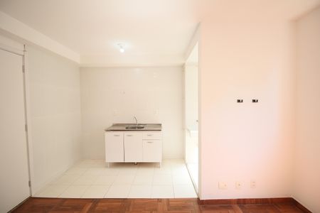 Sala de apartamento para alugar com 2 quartos, 27m² em Jardim Parque Morumbi, São Paulo