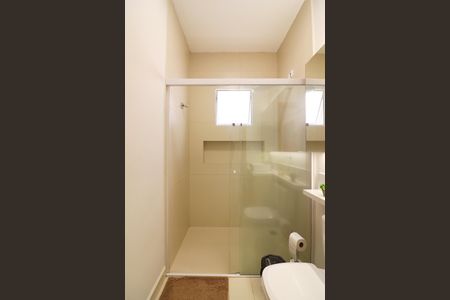 Casa à venda com 275m², 3 quartos e 7 vagasBanheiro Social