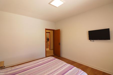 Casa à venda com 275m², 3 quartos e 7 vagasQuarto 1