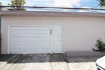 Casa à venda com 275m², 3 quartos e 7 vagasFachada