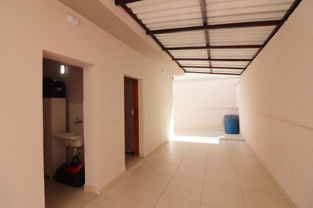 Casa à venda com 275m², 3 quartos e 7 vagasQuintal 