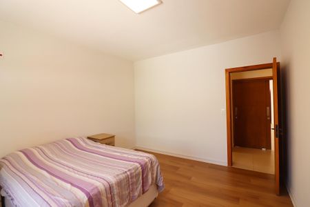 Casa à venda com 275m², 3 quartos e 7 vagasQuarto 1