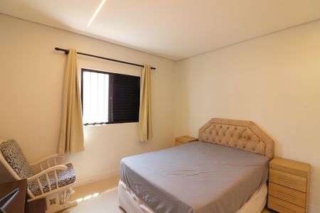 Casa à venda com 275m², 3 quartos e 7 vagasQuarto 3 - Suíte