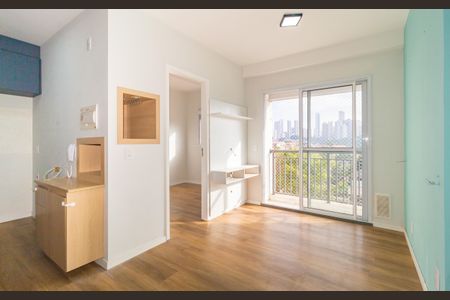 Sala de apartamento para alugar com 2 quartos, 38m² em Jardim Analia Franco, São Paulo