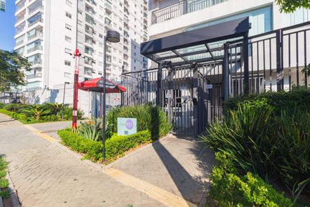 Apartamento à venda com 38m², 2 quartos e sem vaga Apartamento à venda com 38m², 2 quartos e sem vagaFachada