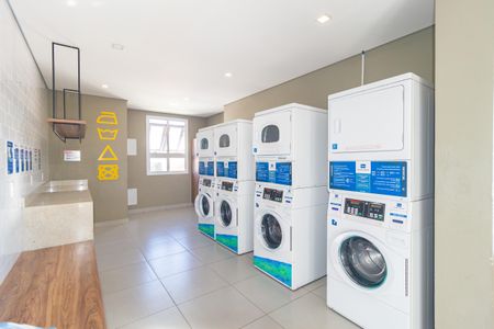 Apartamento à venda com 38m², 2 quartos e sem vaga Apartamento à venda com 38m², 2 quartos e sem vagaLavanderia