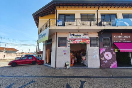 Casa para alugar com 80m², 2 quartos e sem vagaFachada