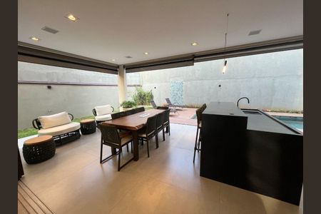 Casa à venda com 4 quartos, 349m² em Alphaville, Santana de Parnaíba