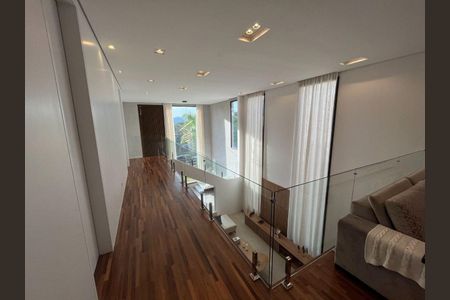 Casa à venda com 4 quartos, 349m² em Alphaville, Santana de Parnaíba