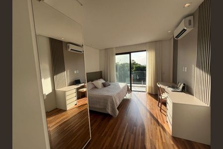 Casa à venda com 4 quartos, 349m² em Alphaville, Santana de Parnaíba