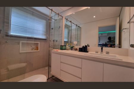 Casa à venda com 4 quartos, 360m² em Alphaville, Santana de Parnaíba