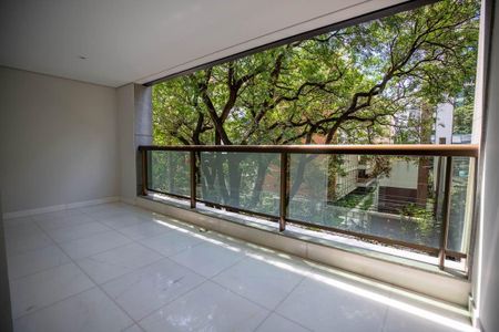 Apartamento à venda com 186m², 4 quartos e 3 vagas Apartamento à venda com 186m², 4 quartos e 3 vagasVaranda da Sala