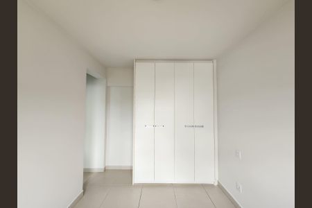 Apartamento à venda com 66m², 2 quartos e 2 vagas Apartamento à venda com 66m², 2 quartos e 2 vagasQuarto Suíte