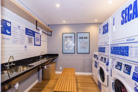 Apartamento para alugar com 35m², 2 quartos e sem vaga Apartamento para alugar com 35m², 2 quartos e sem vagaLavanderia Compartilhada