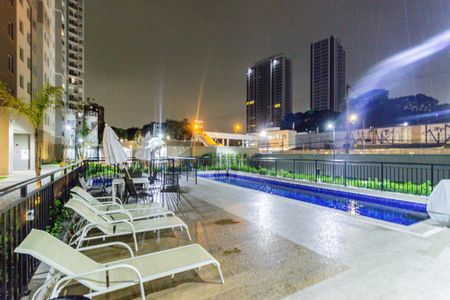 Apartamento para alugar com 35m², 2 quartos e sem vaga Apartamento para alugar com 35m², 2 quartos e sem vagaÁrea comum - Piscina