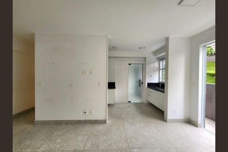 Apartamento à venda com 74m², 2 quartos e 2 vagasSala 
