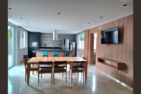 Apartamento à venda com 74m², 2 quartos e 2 vagasEspaço gourmet 