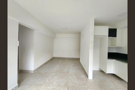 Sala  de apartamento à venda com 2 quartos, 74m² em Vila Paris, Belo Horizonte