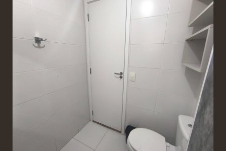 Banheiro de apartamento para alugar com 2 quartos, 35m² em RP3 (Regiões de Planejamento), Santo André
