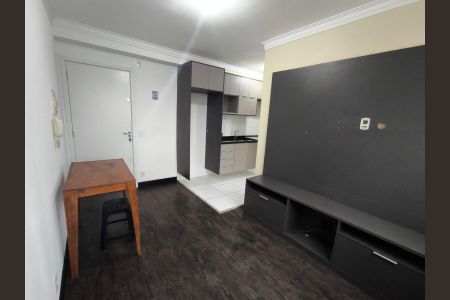 Sala de apartamento para alugar com 2 quartos, 35m² em RP3 (Regiões de Planejamento), Santo André