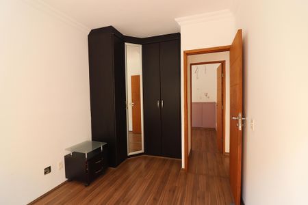 Apartamento à venda com 68m², 3 quartos e 1 vagaQuarto 2