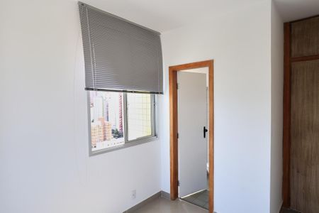 Apartamento à venda com 94m², 2 quartos e 2 vagasSuíte