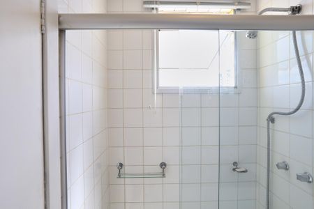 Apartamento à venda com 94m², 2 quartos e 2 vagasBanheiro da Suíte