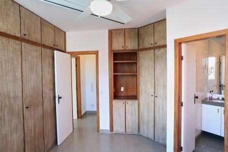 Apartamento à venda com 94m², 2 quartos e 2 vagasSuíte 1