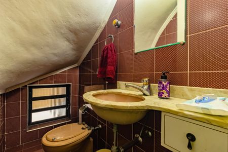 Casa à venda com 134m², 3 quartos e 2 vagas