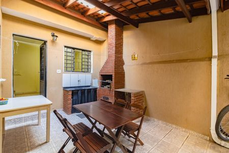 Casa à venda com 134m², 3 quartos e 2 vagas
